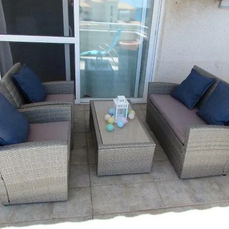 Front Line Penthouse In *